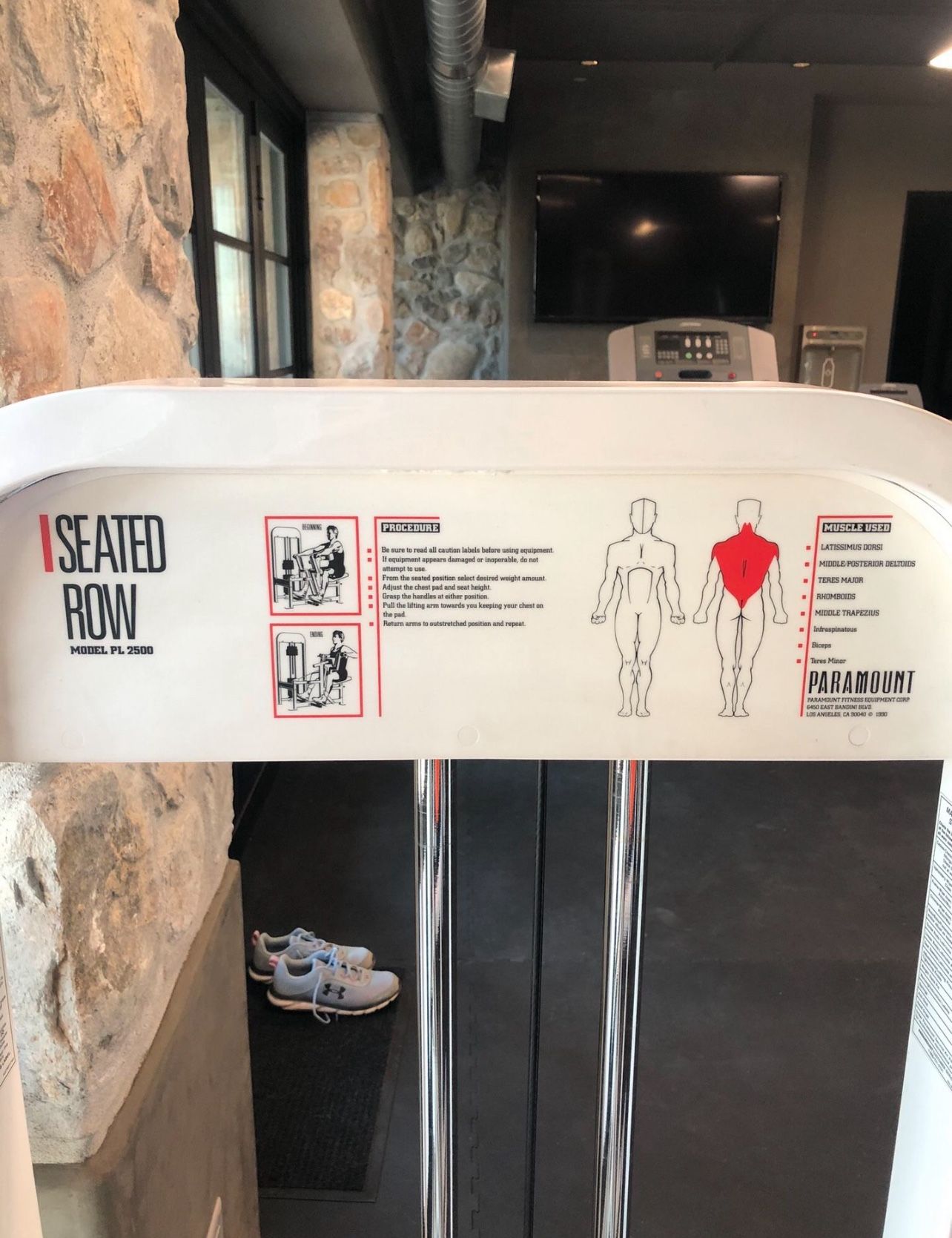 Seated Row Workout Machine