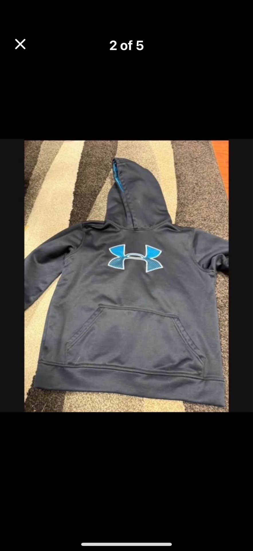 Boys under Armour size small