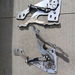 Lambo Door Hinges W/ Actuators 