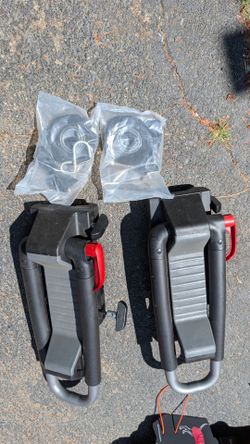 Yakima JayLow kayak carrier set, model (contact info removed)