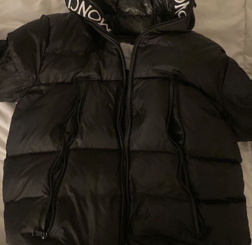 Moncler puffer