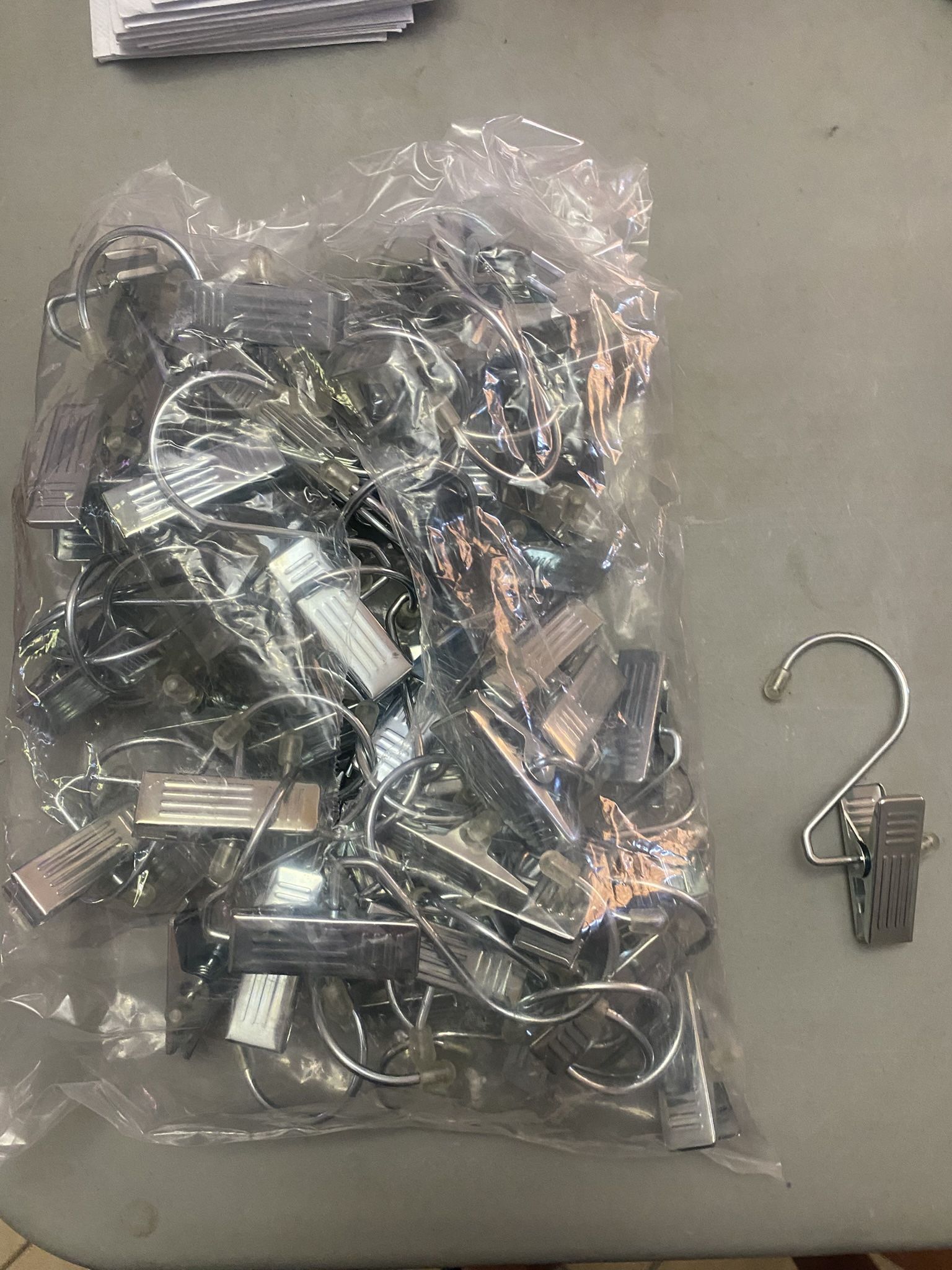 Hercules Hanger Clips$15 A Bag 50 In A Bag