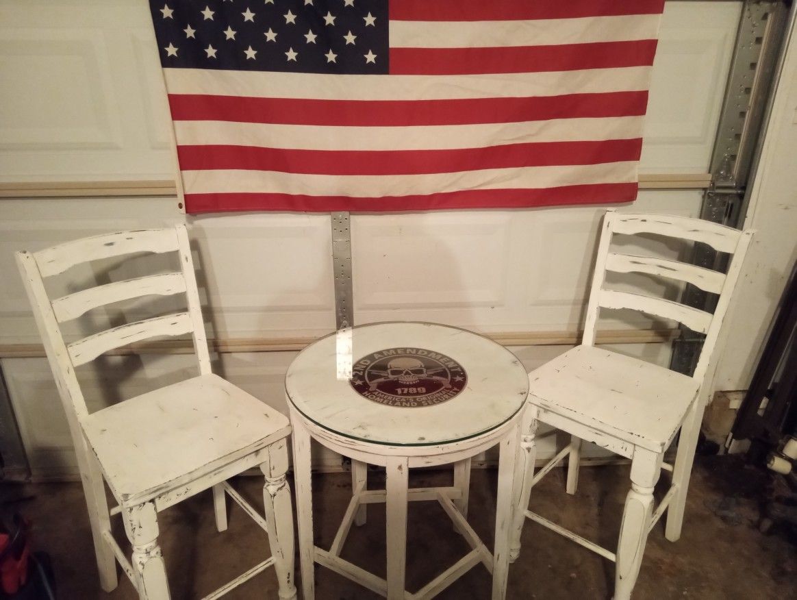 Vintage Table And Chairs