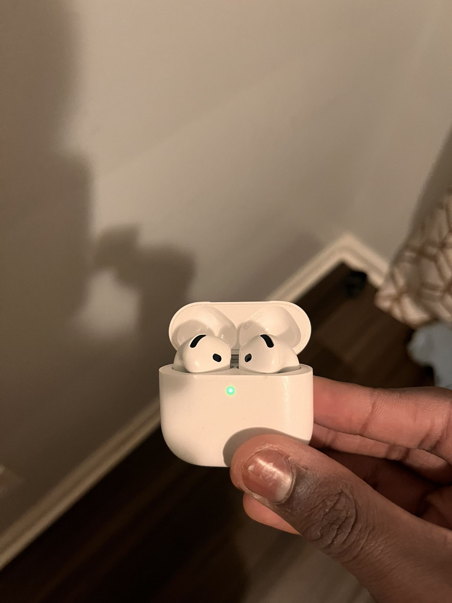 AirPod 4’s Open Box Condition 