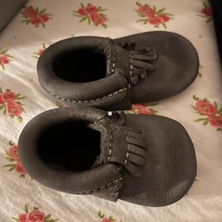 Size 2 Moccasin Baby Shoes Infant
