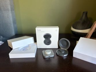 Oura Ring 4 & TravelCharging Case Size 9