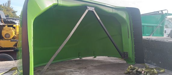 Freightliner Roof Wind Deflector 