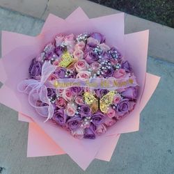 Valentine's Bouquets- Order Before February 1st For A Discount