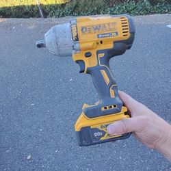 DeWalt DCF899 20V MAX XR Brushless 1/2" 3 Speed High Torque  Impact Wrench