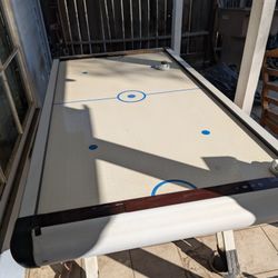 Air Hockey Table 