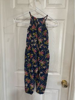 Adorable Polo Ralph Lauren Navy Blue Floral Halter Jumpsuit - Girls Size 4- Like New! Only $40 🚨