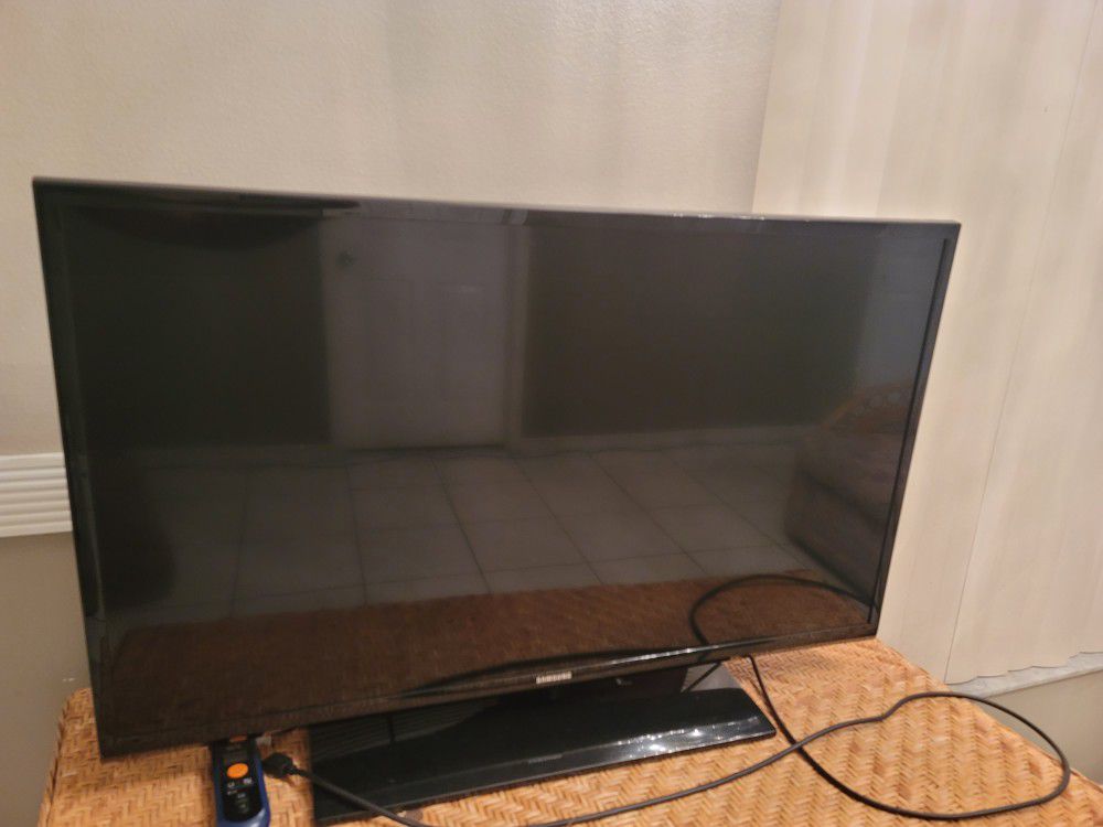 Samsung 1080p with remote 40 inch