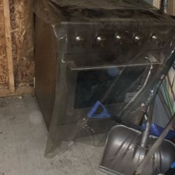 Kitchen Stove 