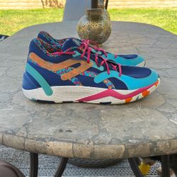 Limited Edition Venice Beach Pumas
