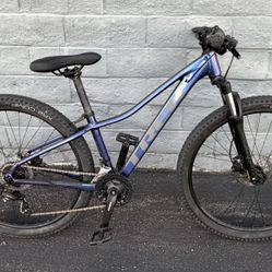 Trek Marlin 5 Mountain Bike