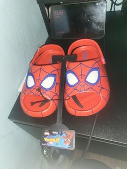 Spiderman sandles
