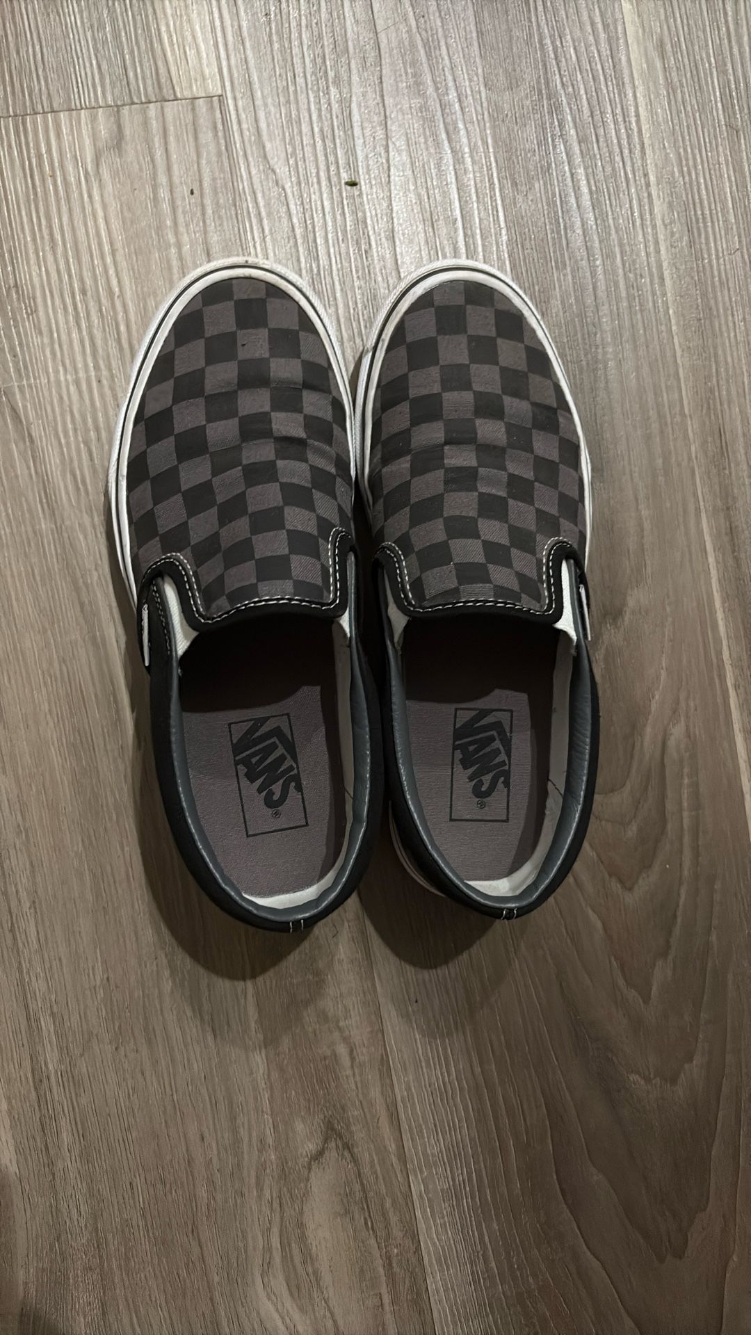 Vans -Womens Size 8