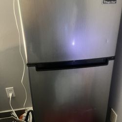 Refrigerator for sale