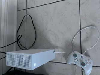 Xbox Series S and GameSir G7 SE Controller
