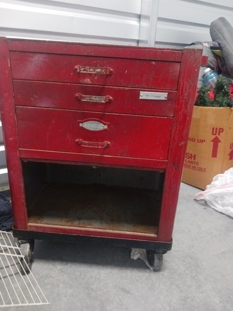 Vintage 1940 Craftsman Tool Box On Wheels