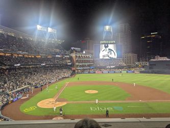 Padres Tickets vs Yankees  9/4 Friday Toyota Terrace