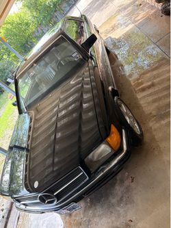 1984 Mercedes-Benz 500