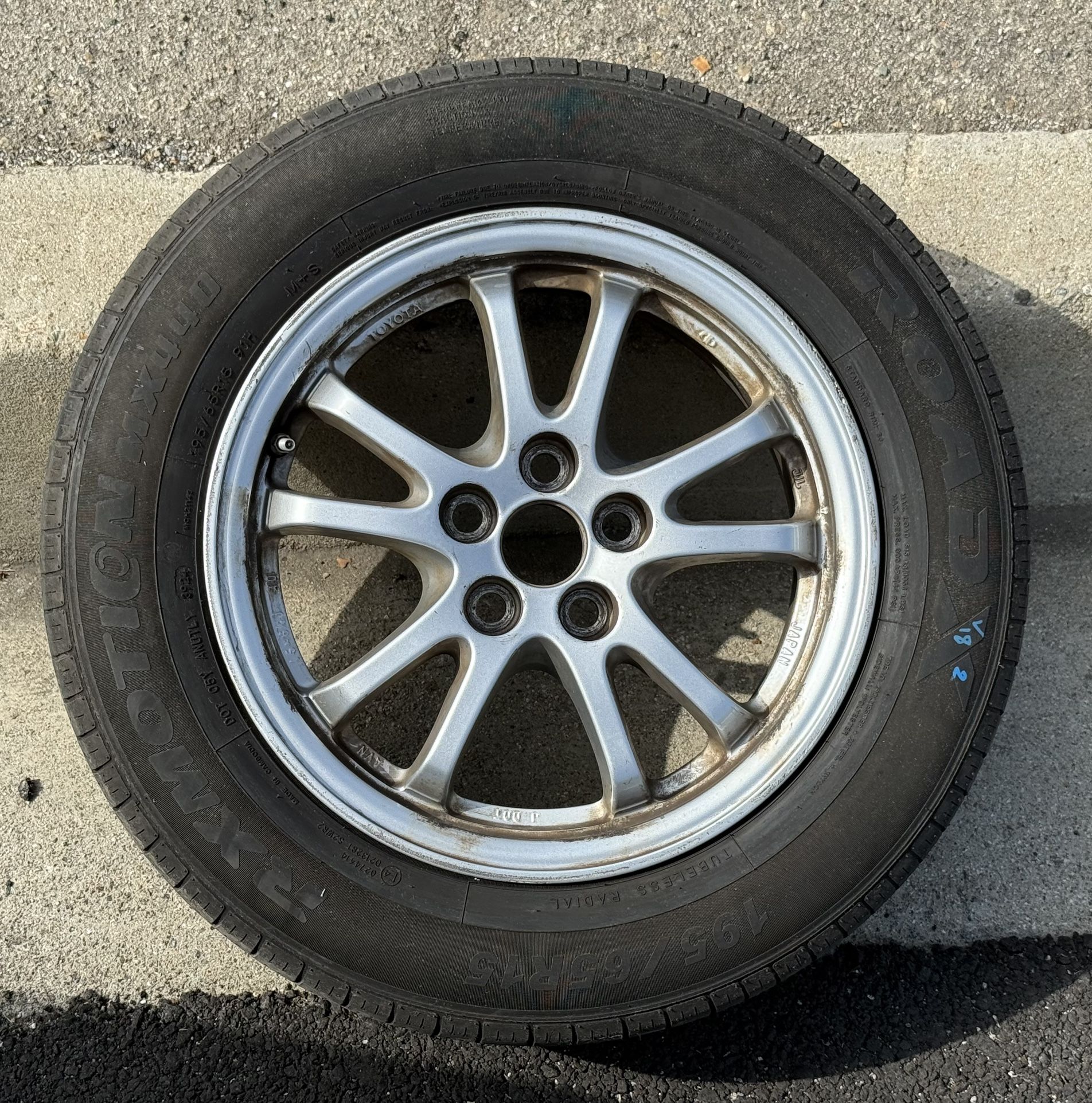ONE 2016 Toyota Prius 15” Rims with Tires – 195/65R15 Roadx, Good Tread