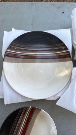 Dining place settings