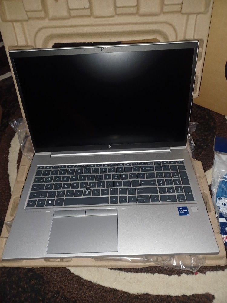 Laptop Hp 850b G8 I7