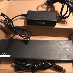 Lnew TARGUS Universal USB three TV docking station model a CP70 USZ only $25