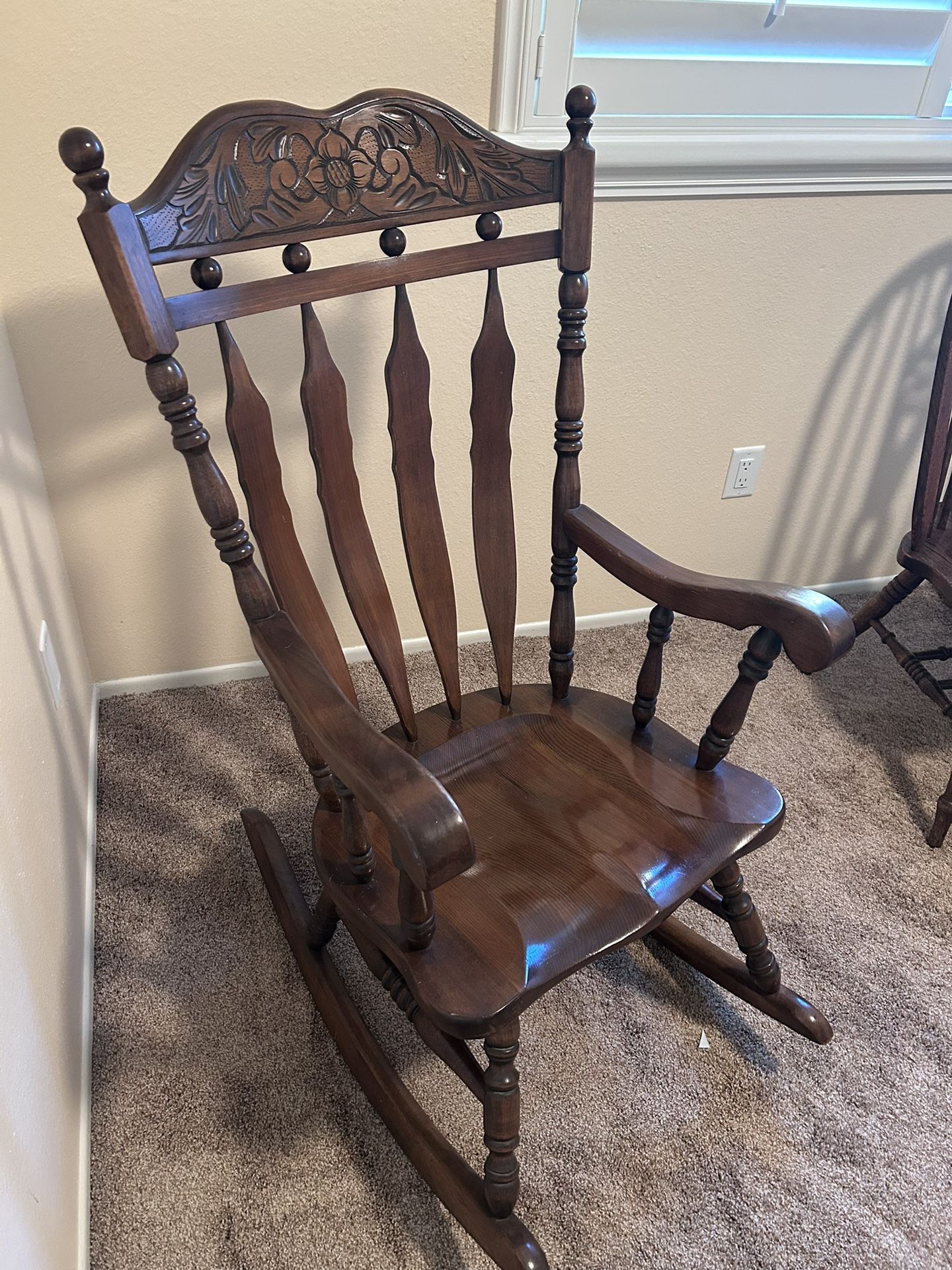 Ethan Allen Rocking chair 150 OBO