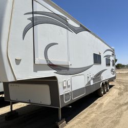 2012 Forest river CR 3716