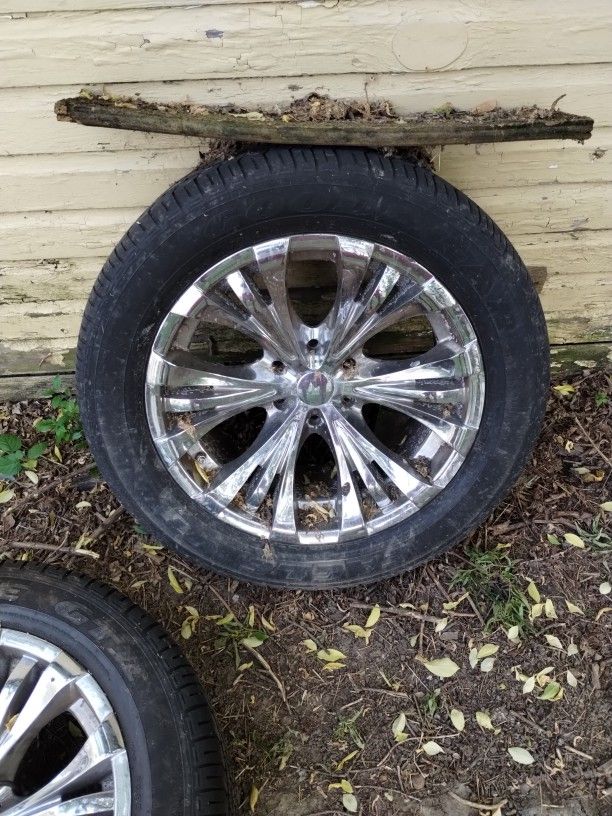 20 Inch Tires 285/50/20 Inch Tires for Sale in Milwaukee, WI OfferUp