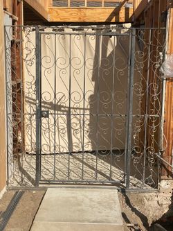 Metal Gate