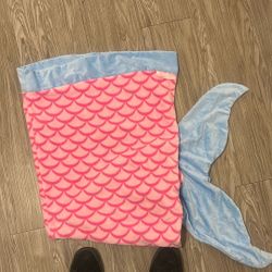 $5 Mermaid Blanket 