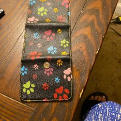 Paw prints Wallet