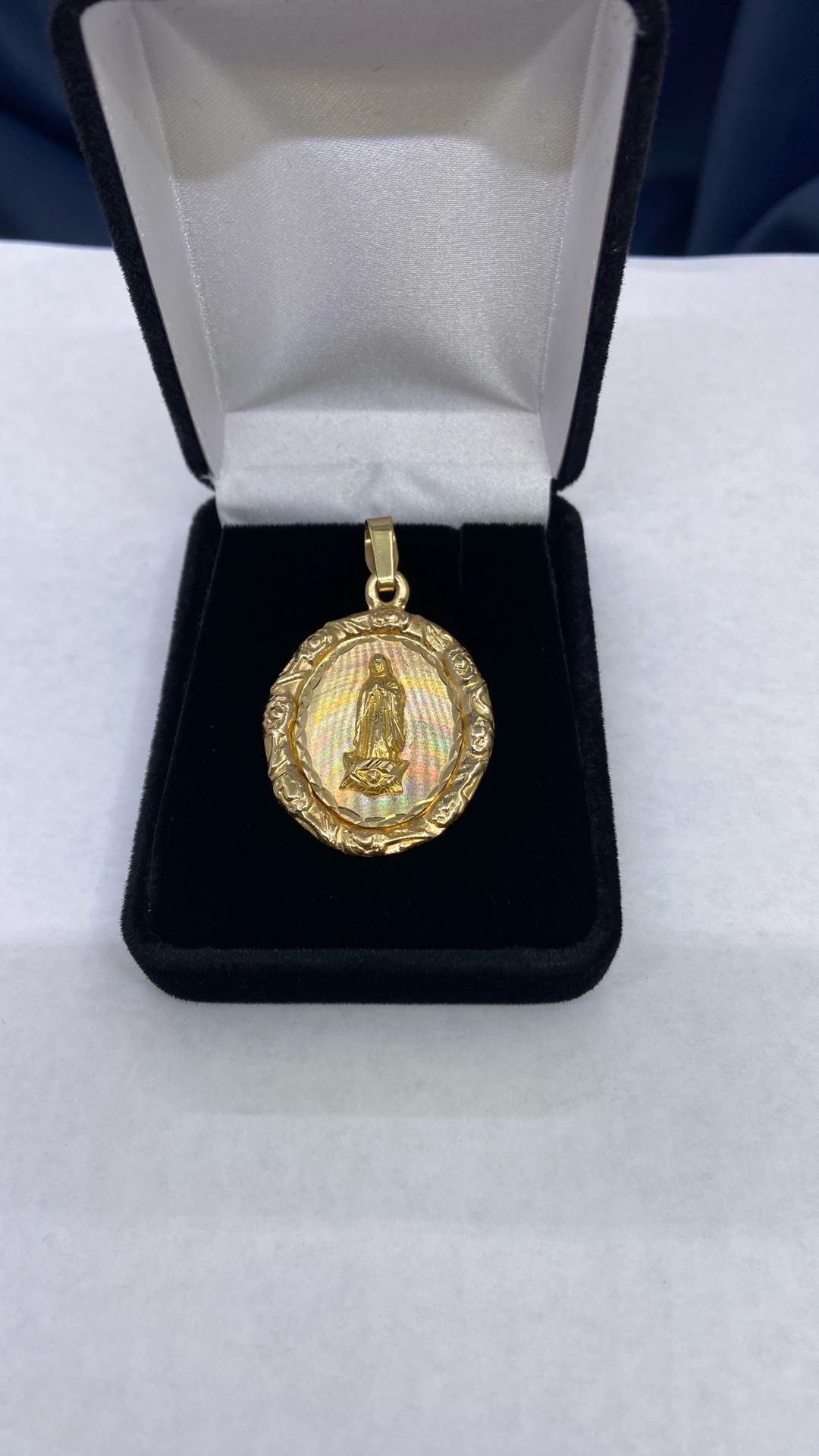 14K Pendant