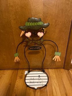 New metal scarecrow pumpkin decor stands 22”T 16”W