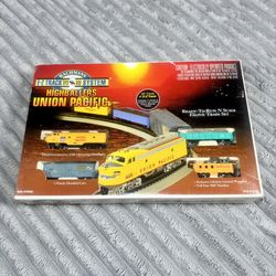 Bachmann Highballer Union Pacific N Scale Train Set #24002 NIB 