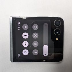 Samsung Z Flip 5 