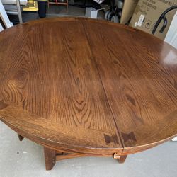 Round Wood Table With 4 Chairs- $125