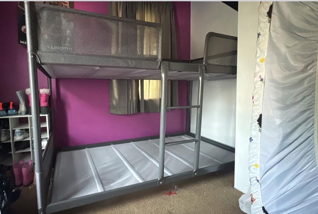 Twin Bunk Bed
