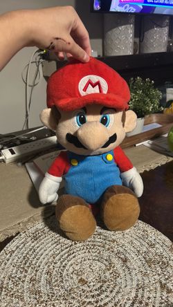 Mario,Yoshi and Sonic backpack plushies