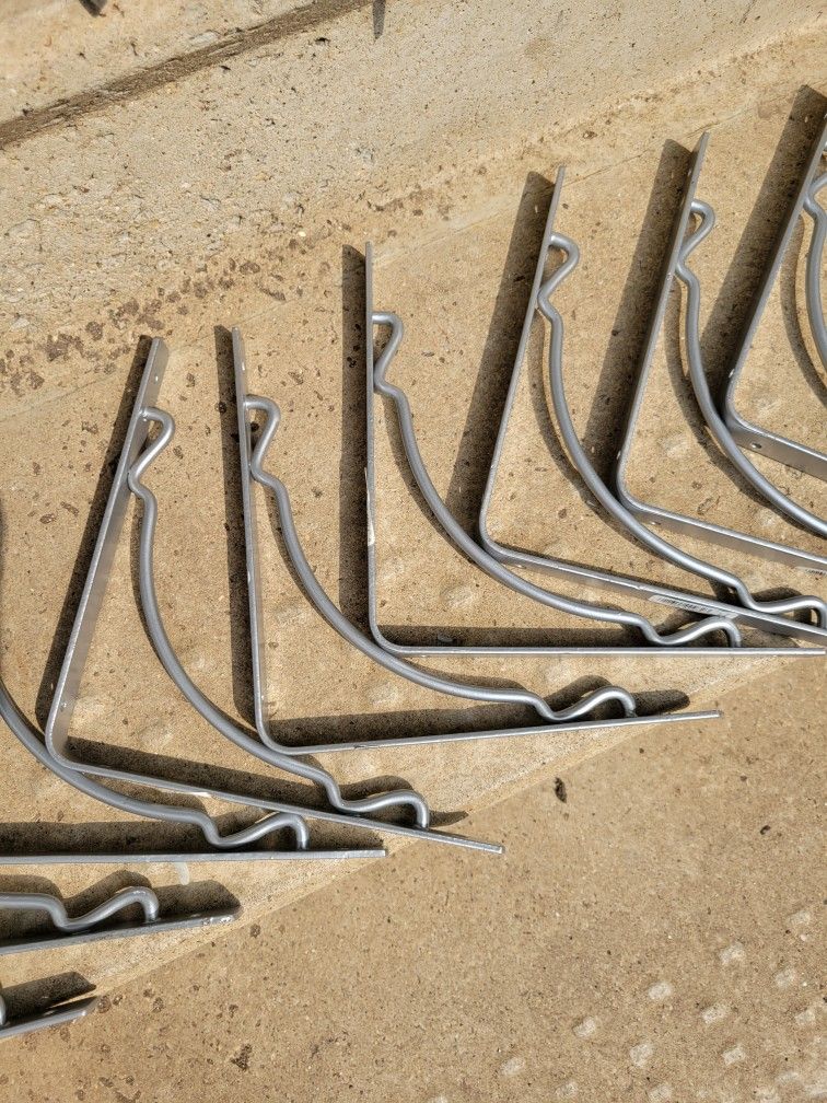 28- 8INCH DECORATIVE SHELF BRACKETS