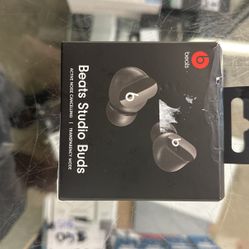 Beats Studio buds 
