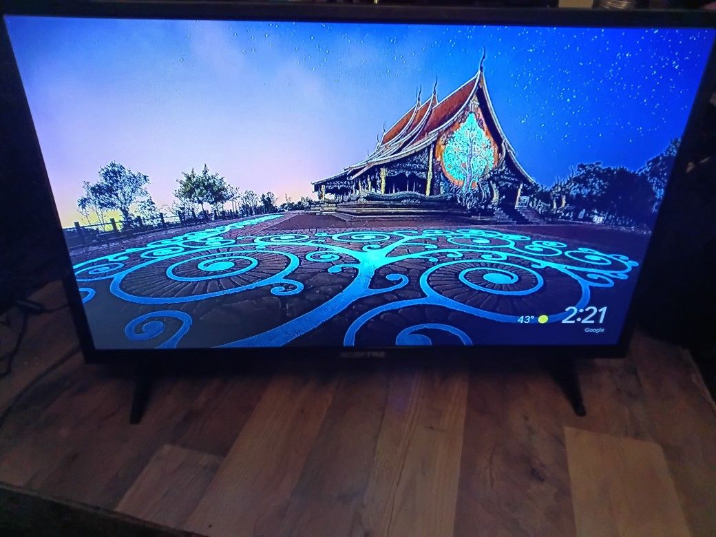 Sceptre E32 Flat Screen TV