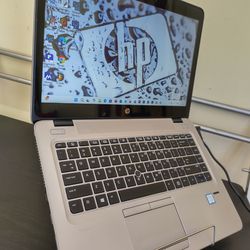 HP Touch smart Elite Notebook $200