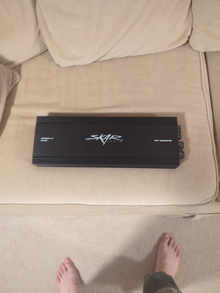 Skar RP.2000.1D Car Amplifier 