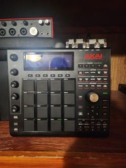 Mpc Studio Black