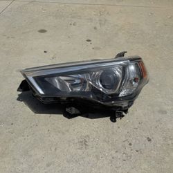 2021 - 2024 TOYOTA 4RUNNER LH DRIVER SIDE HEADLIGHT OEM